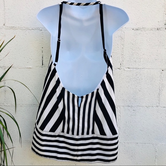 BcbgMaxazria Black and White striped tank top - Picture 7 of 7